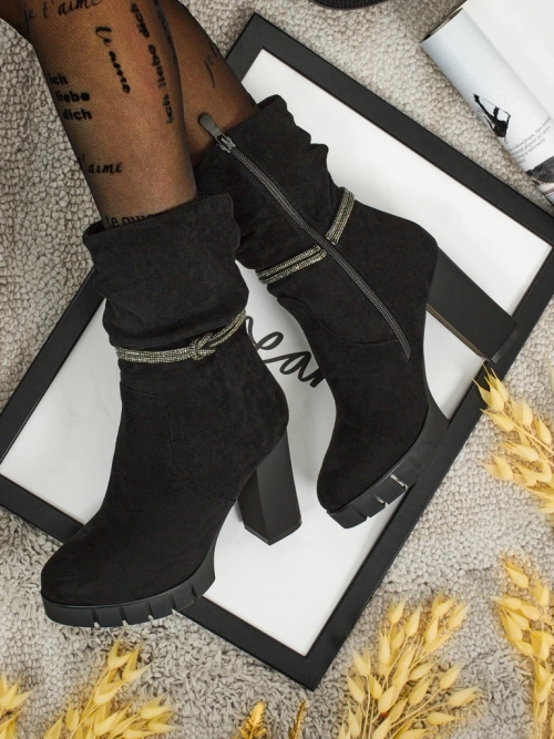 Жіночі ботильйони еко замшеві на підборах-стовпчику RuneFlicker