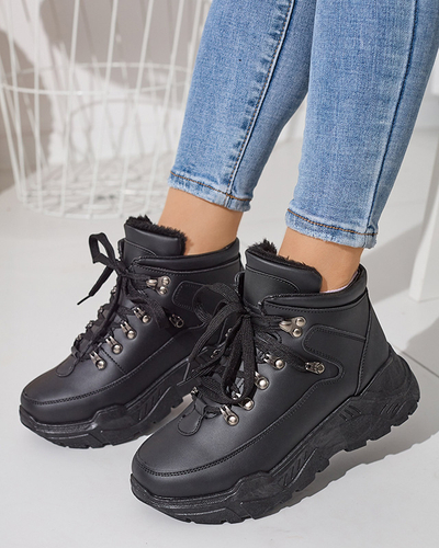 Schwarze Kunstleder-Schneestiefel von Rueq- Footwear