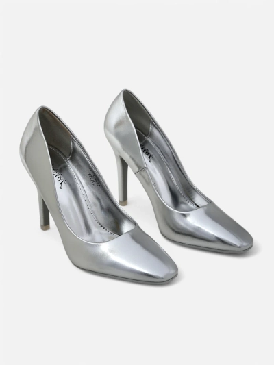 Silberne Elegante Stilettos