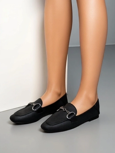 Royalfashion Жіночі перфоровані мокасини Laamba