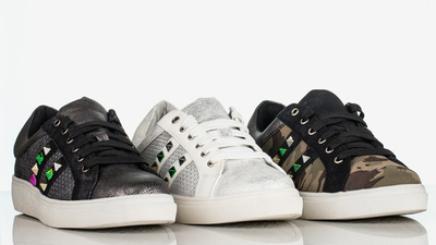 Маскувальні кросівки, прикрашені кольоровими сильними армійськими шпильками - Взуття 1