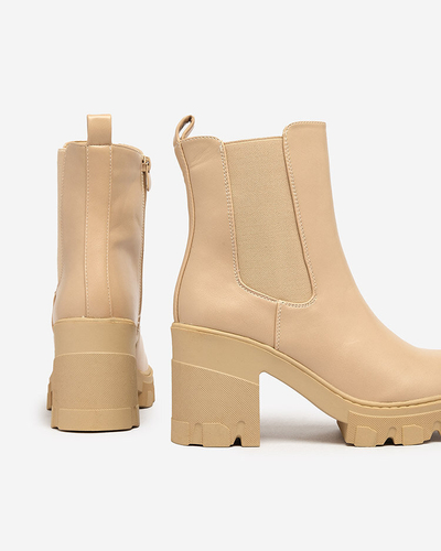Royalfashion Hellbraune Damenstiefel Atherta