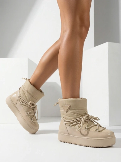 Royalfashion Damen-Schlupfstiefel a'la Schneestiefel in Hellbraun Vevnose