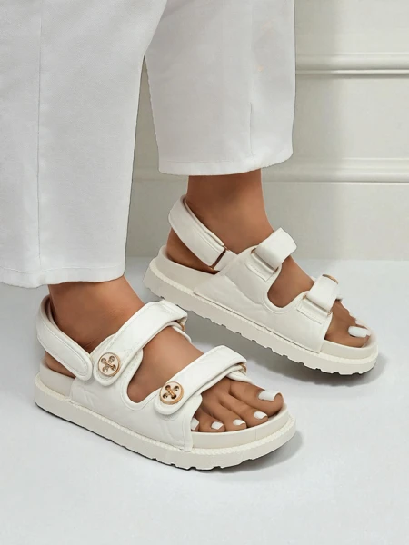 Royalfashion Damensandalen mit dickerer Sohle Vivere