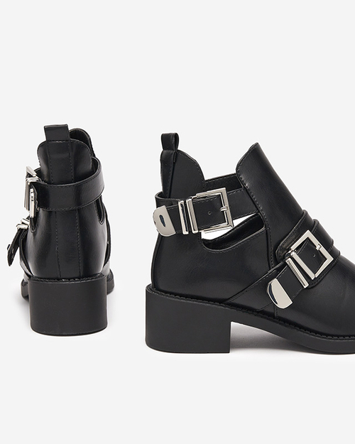 Чорні жіночі півчобітки з вирізом Wirocci - Взуття