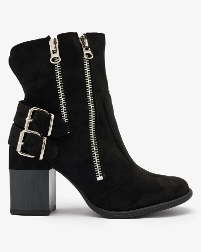 Royalfashion Schwarze Damenstiefel mit Verzierung Feirrgo
