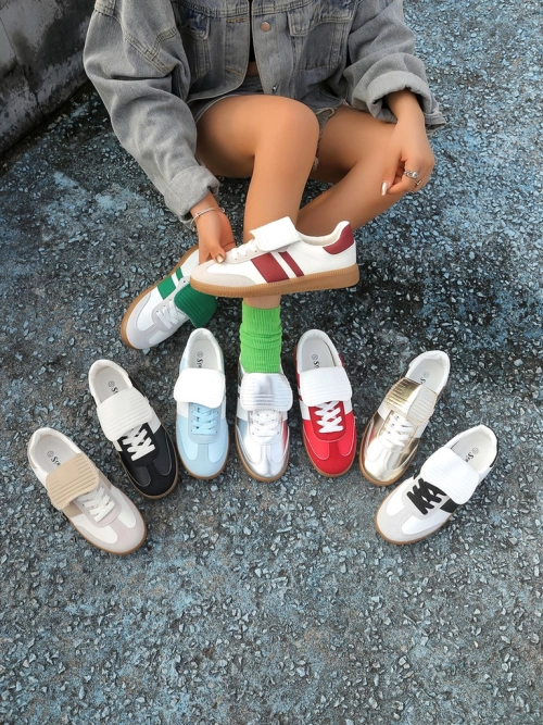 Royalfashion Жіночі спортивні кросівки Ensire