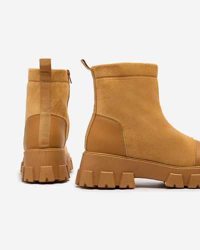 Royalfashion Damenstiefel mit flachem Absatz in camel Leffoi
