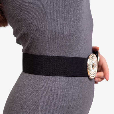 Schwarzer elastischer Gürtel mit goldener Schnalle mit Zirkonia - Accessoires