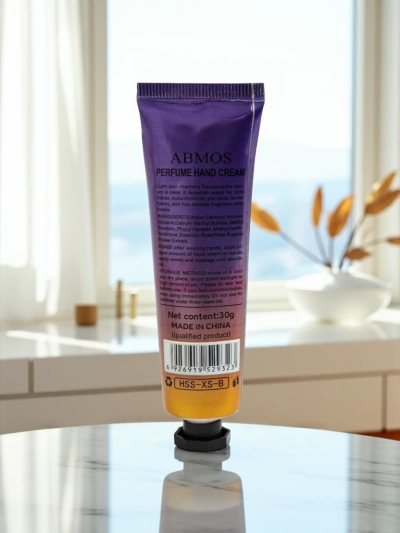 Парфумований крем для рук зволожуючий Pink Temptation