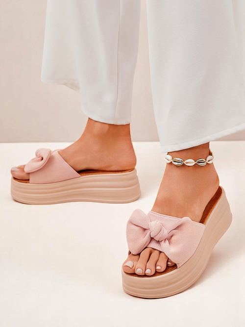 Royalfashion Жіночі шльопанці на платформі Givan