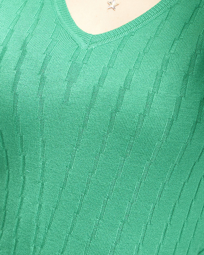 Grüner Damenpullover mit V-Ausschnitt - Kleidung