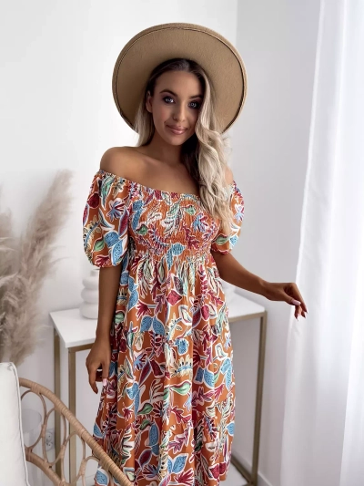 Orangefarbenes kurzes Damenkleid mit offenen Schultern - Kleidung