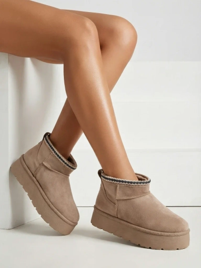 Royalfashion Damen Kurzstiefel a'la Schneestiefel Xoalla