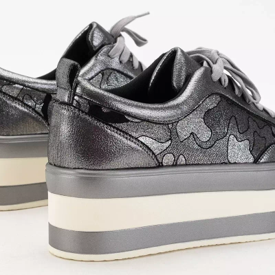 OUTLET Сірі жіночі туфлі на платформі Exira - Взуття