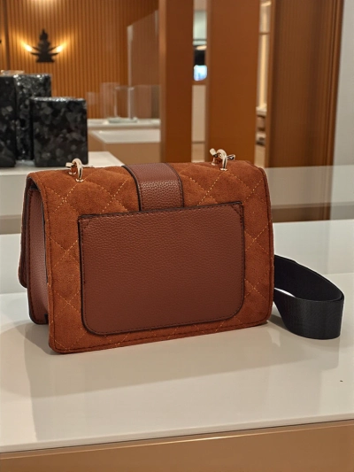 Kleine Damenhandtasche aus Öko-Leder Esmira