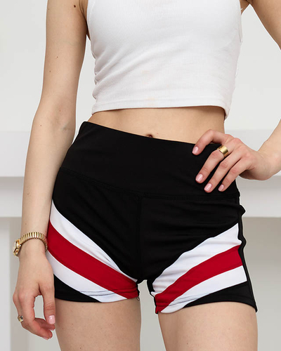 Schwarze Shorts mit farbigem Einsatz- Kleidung