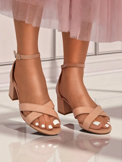 Royalfashion Damensandalen mit niedrigem Blockabsatz Eleganza Strap