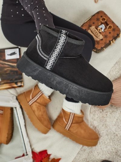 Kurze Damenstiefel a'la Schneestiefel Pravel