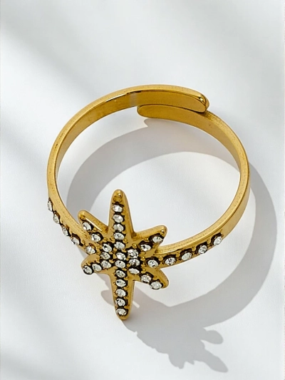 Dolce Vita Armreif-Armband mit dekorativen Charms