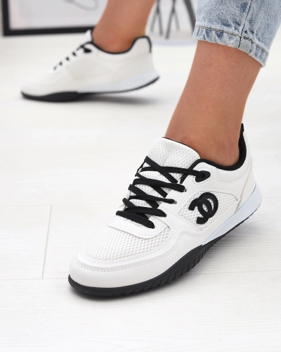 OUTLET Royalfashion Weiße und schwarze Damen Sportschuhe Bofiale