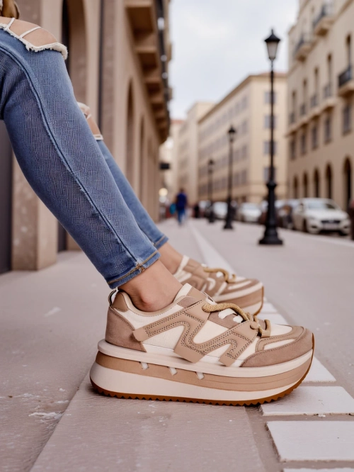 Royalfashion Жіночі кросівки на платформі Eviger