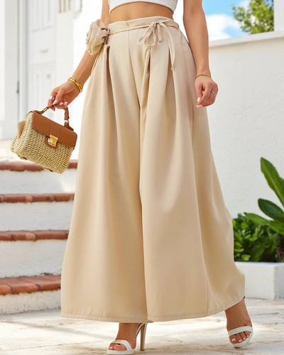 Royalfashion Elegante weite Damenhose mit einem dekorativen Blumenmotiv am Bund