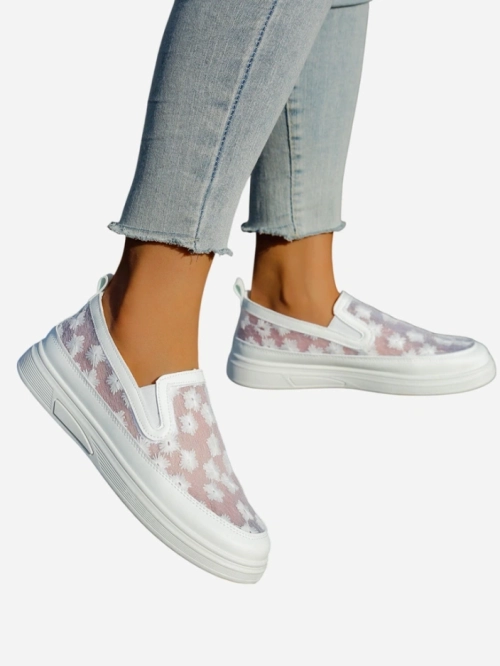 Royalfashion Жіночі мереживні мокасини з квітами Emzos