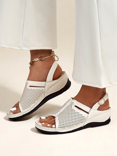 Royalfashion Damen Sandalen mit niedrigem Keilabsatz Mira