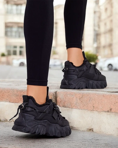 Жіночі утеплені кросівки Royalfashion