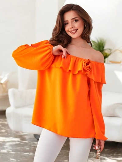 Royalfashion Damenbluse im spanischen Stil mit Rüschen und einer Blume