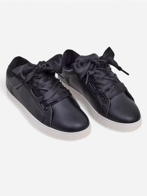 Royalfashion Жіноча кросівка з еко-шкіри з декоративними шнурками Etti