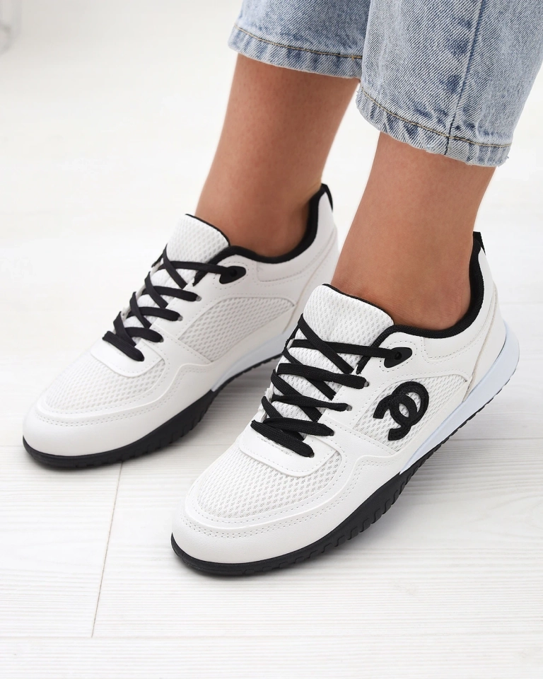 OUTLET Royalfashion Weiße und schwarze Damen Sportschuhe Bofiale