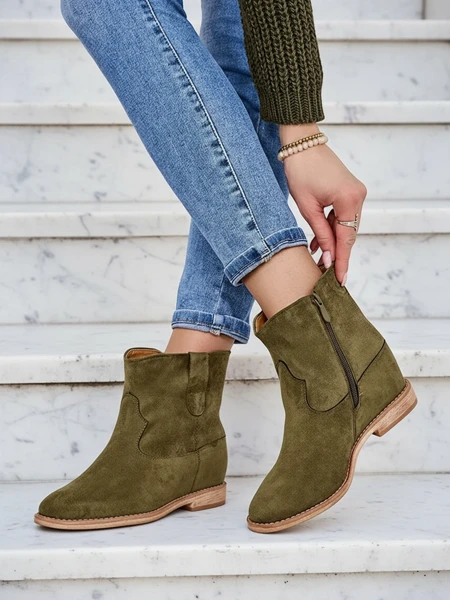 Royalfashion Stiefel im Cowboy-Stil auf einem überdachten Keilabsatz Patorias