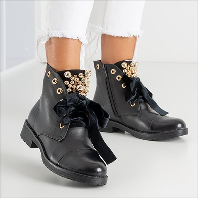 Schwarze Taschen mit Havelte-Dekor - Schuhe