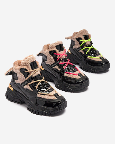 Schwarze Damen-Sportschuhe mit Pelz und neongelben Schnürsenkeln Adbo- Footwear