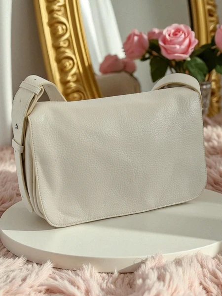 Royalfashion Kleine Damenhandtasche aus Öko-Leder Kovu Fasi