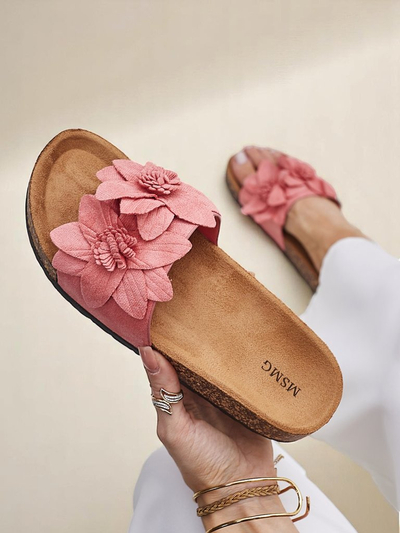 Royalfashion Жіночі сандалі з квітами Foules