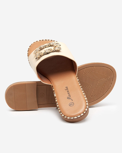 OUTLET Elegante beige Damenhausschuhe mit goldener Verzierung Meriso - Footwear