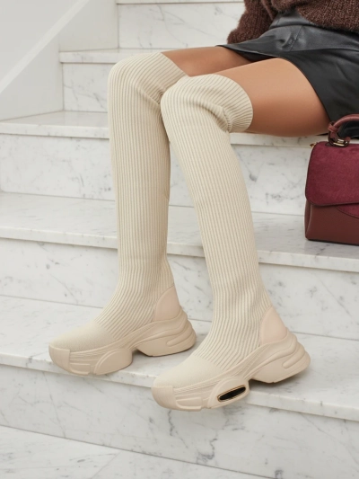 Lange Damen Schlupf-Overknee-Stiefel mit dicker Sohle Ravmora