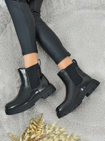 Stiefeletten aus lackiertem Öko-Leder Oryss