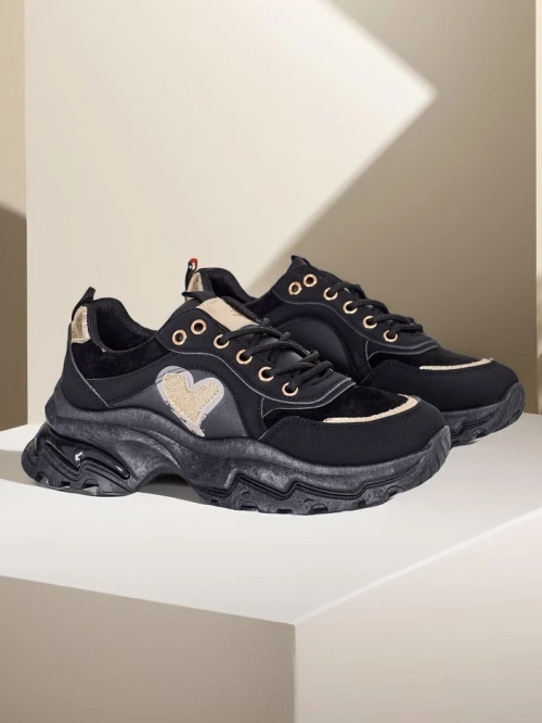 Royalfashion Жіночі кросівки Arates