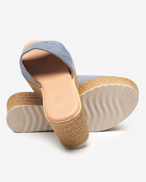 Блакитні жіночі шльопанці на танкетці Bralissa