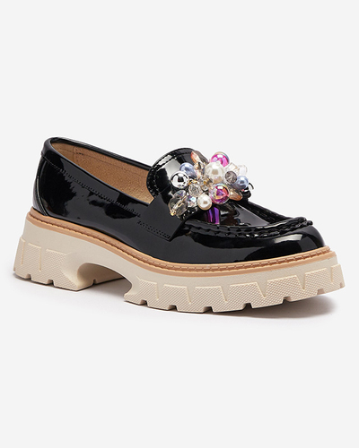 Schwarz lackierte Damenmokassins mit Ornament Leliab- Footwear