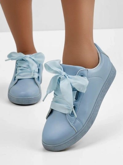 Royalfashion Damen Sneakers aus ökologischem Leder mit dekorativen Schnürsenkeln Etti