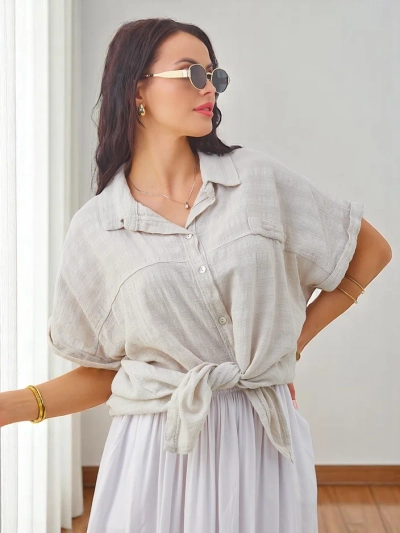 Royalfashion Damen Baumwollhemd mit Prägung und kurzen Ärmeln