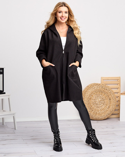 Чорна жіноча куртка-плащ