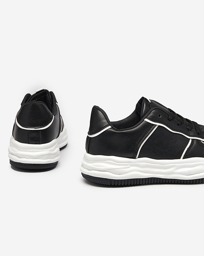 Schwarze Damen-Sneaker mit glänzenden Einsätzen Pinero - Footwear