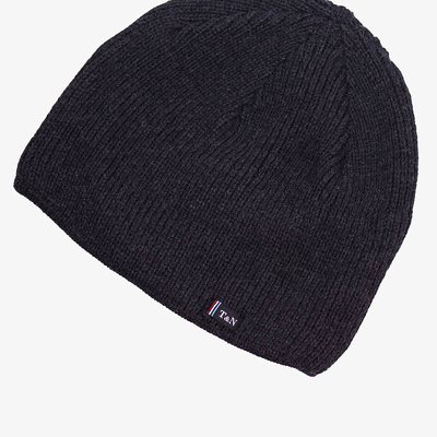 Чорна чоловіча утеплена шапка