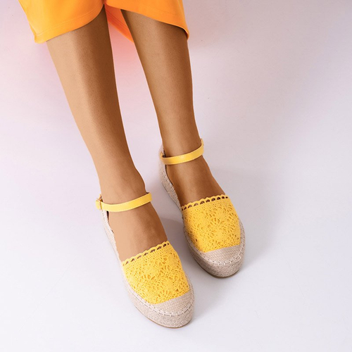 Жовті босоніжки на платформі Ritisa